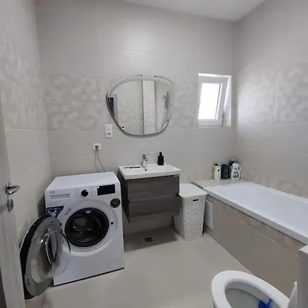 Apartment Flh - Anthome Sibiu